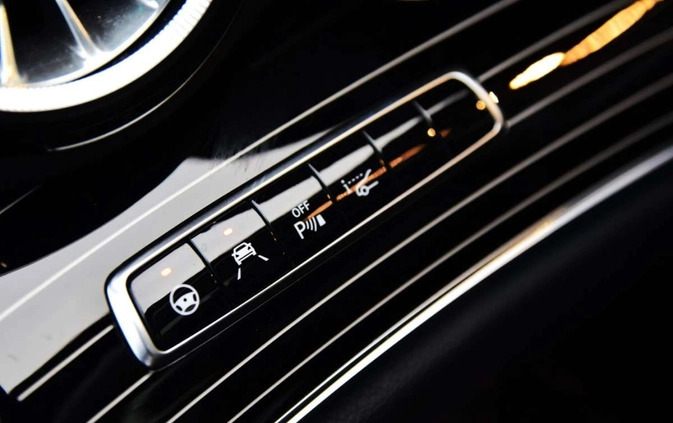 Mercedes-Benz CLS cena 229000 przebieg: 69300, rok produkcji 2019 z Staszów małe 781